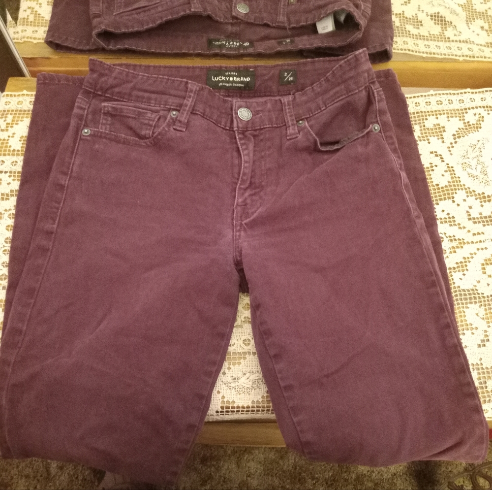 Plum purple Lucky Brand size 2/26 skinny jeans